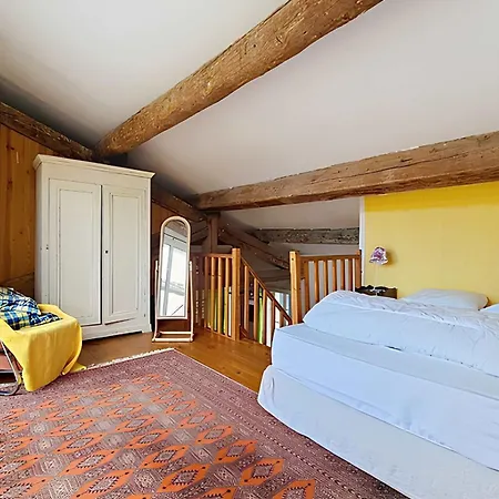 Апартаменты La Maison Bleue De - Loft 1 Сижан