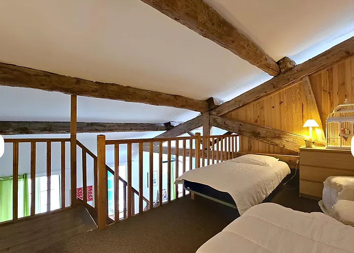 Апартаменты La Maison Bleue De - Loft 1 Сижан